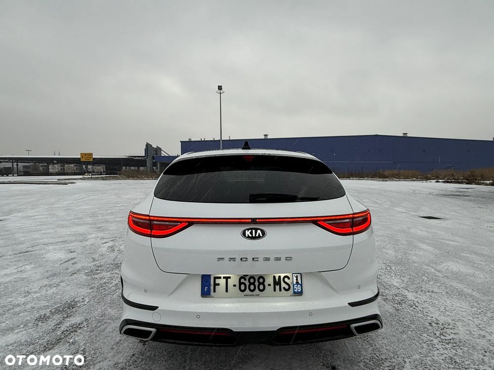 Kia ProCeed 1.6 CRDi GT Line DCT - 9