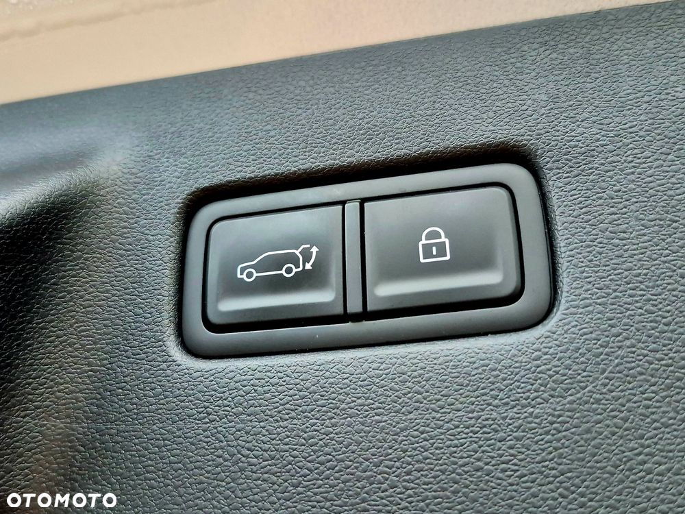 Hyundai Santa Fe 1.6 T-GDI HEV Platinum 4WD - 31