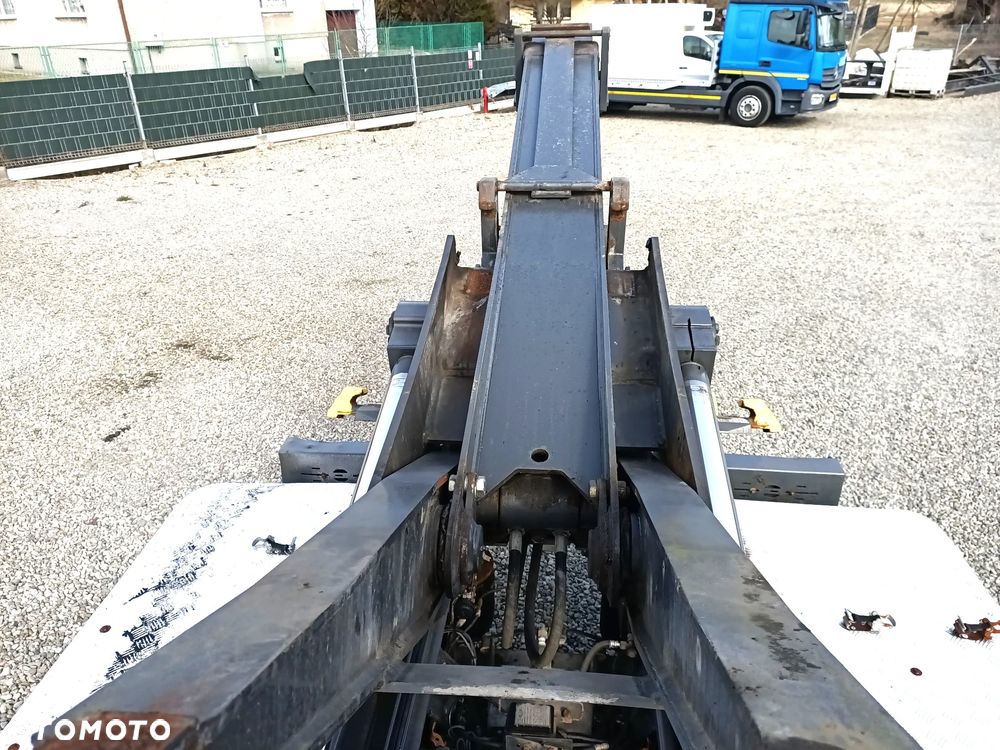 Scania P320 6x2 Hakowiec Marrel , oś skrętna - 14