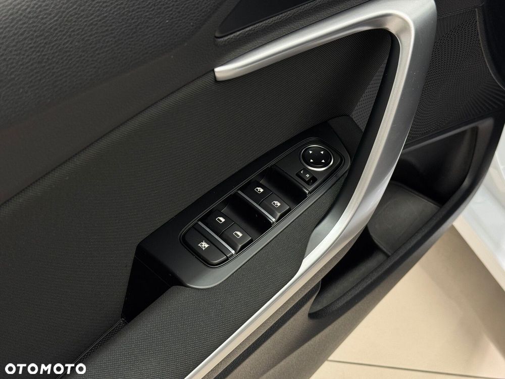 Kia Ceed 1.5 T-GDI M - 20