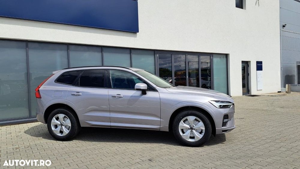 Volvo XC 60 B5 AT AWD MHEV Core - 8