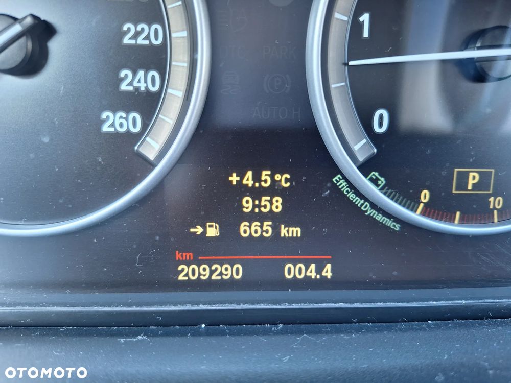 BMW Seria 5 - 28