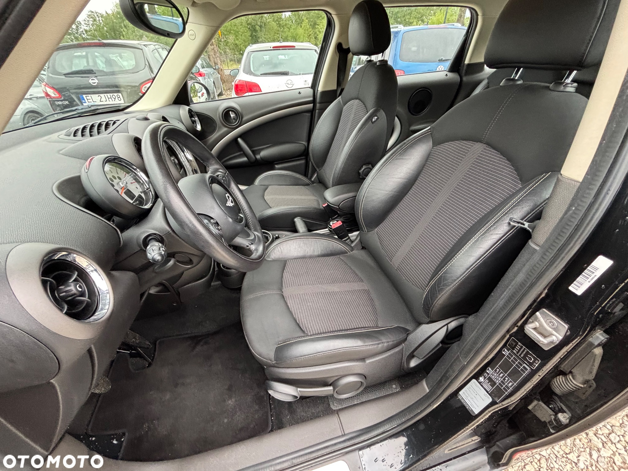 MINI Countryman - 16