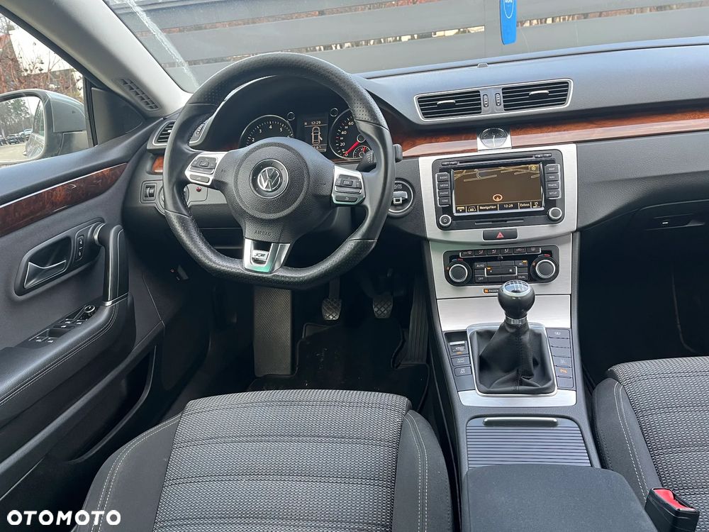 Volkswagen Passat CC 1.8 TSI - 16