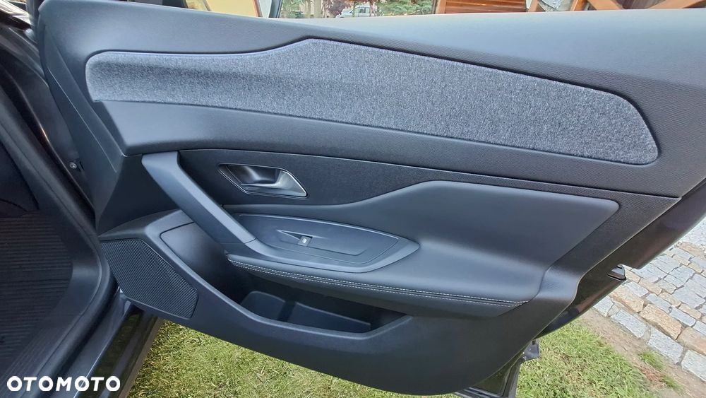 Peugeot 408 1.2 PureTech Allure Pack S&S EAT8 - 14