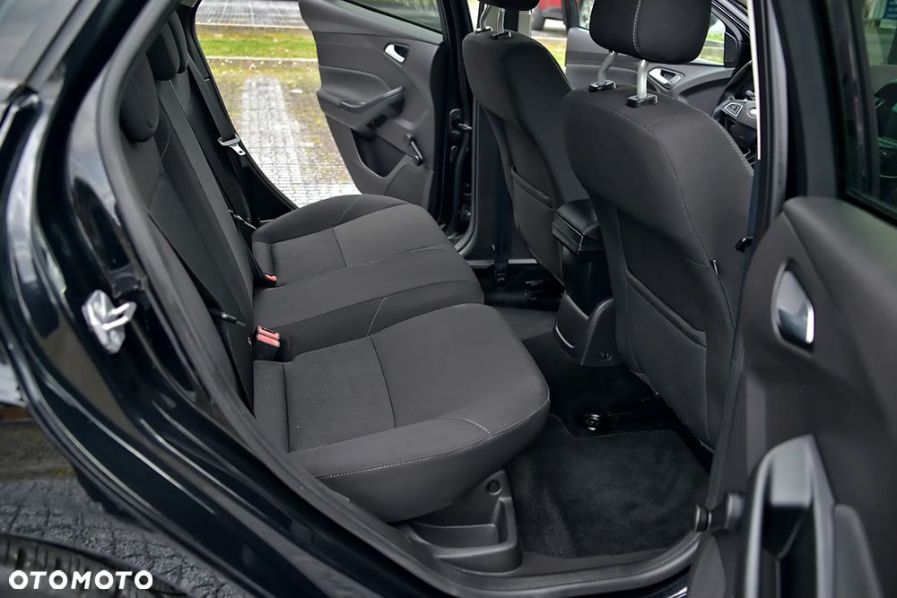 Ford Focus - 28