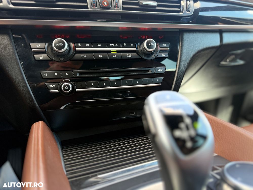BMW X6 xDrive30d - 12