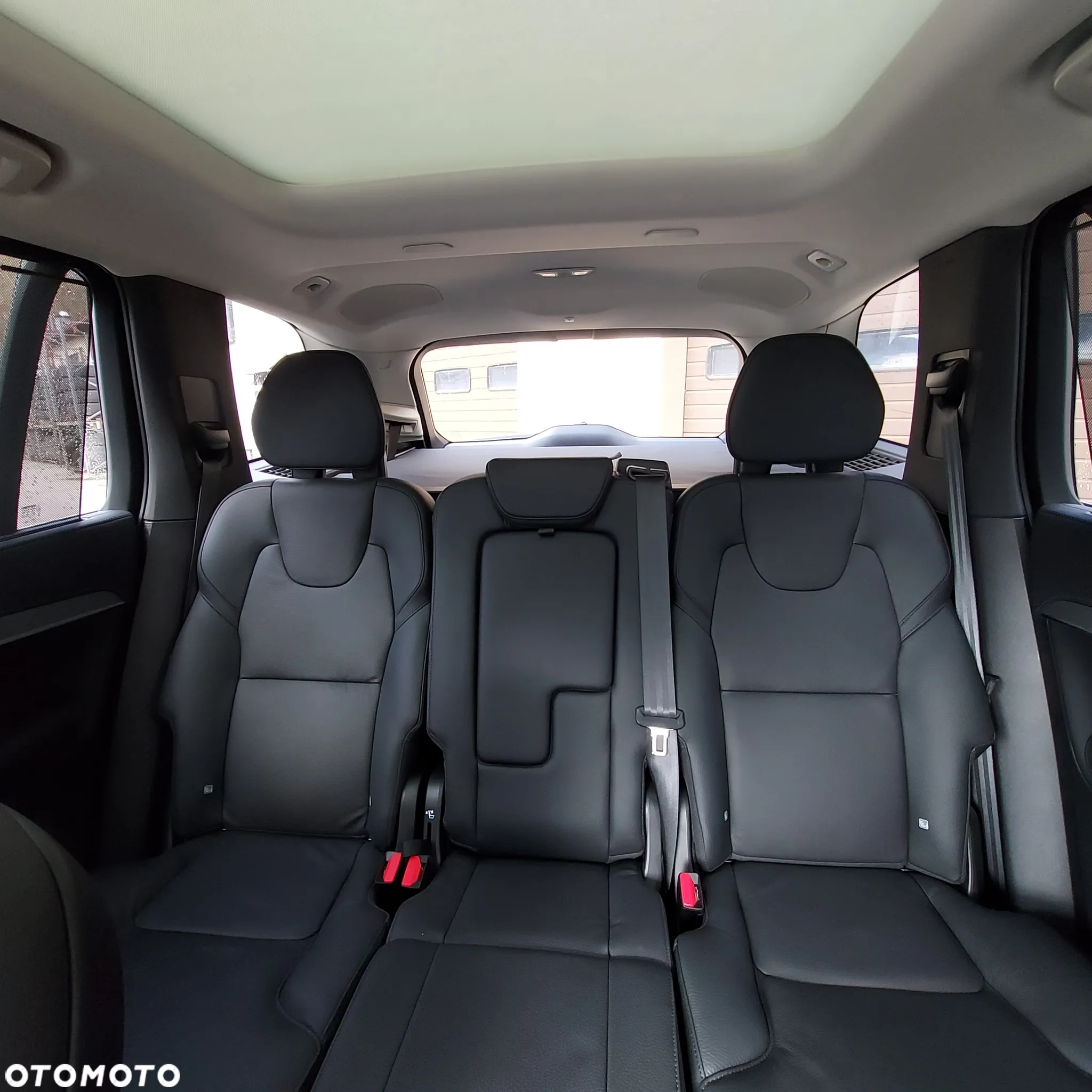 Volvo XC 90 B5 D AWD Plus Bright - 36