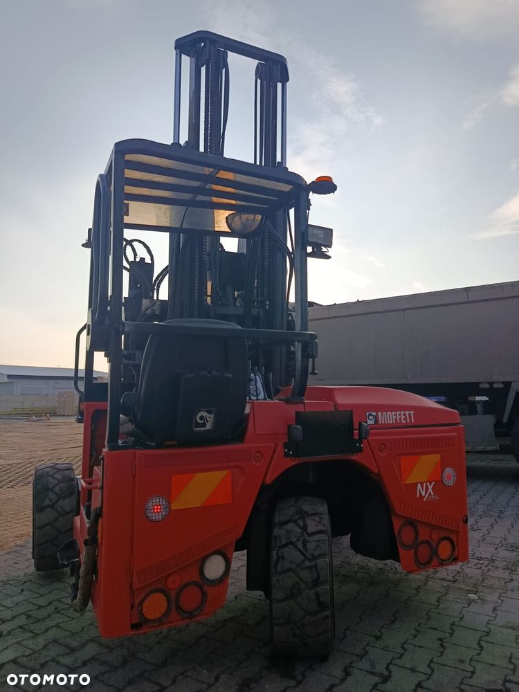 Moffett M4 20.3 - 3