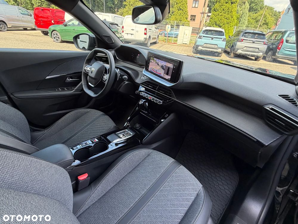 Peugeot 2008 1.2 PureTech Allure S&S EAT8 - 7