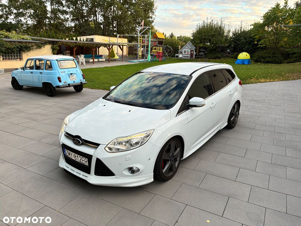 Ford Focus - 40