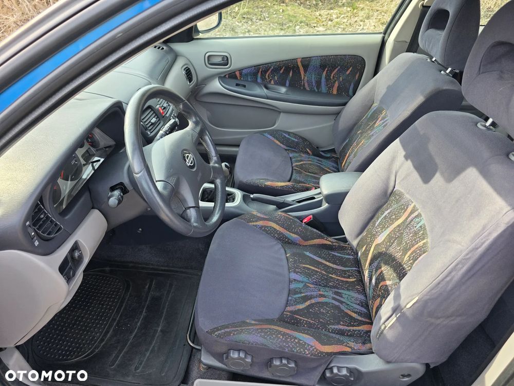 Nissan Almera 1.5 Comfort High - 9