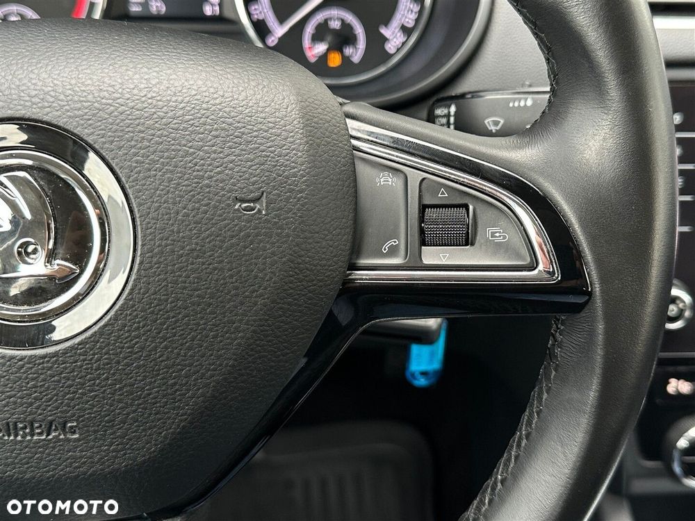 Skoda Octavia 1.4 TSI Ambition - 21