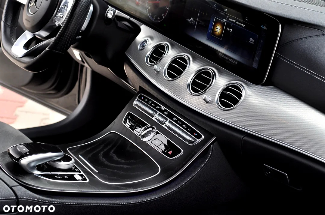 Mercedes-Benz Klasa E 200 T 9G-TRONIC AMG Line - 20