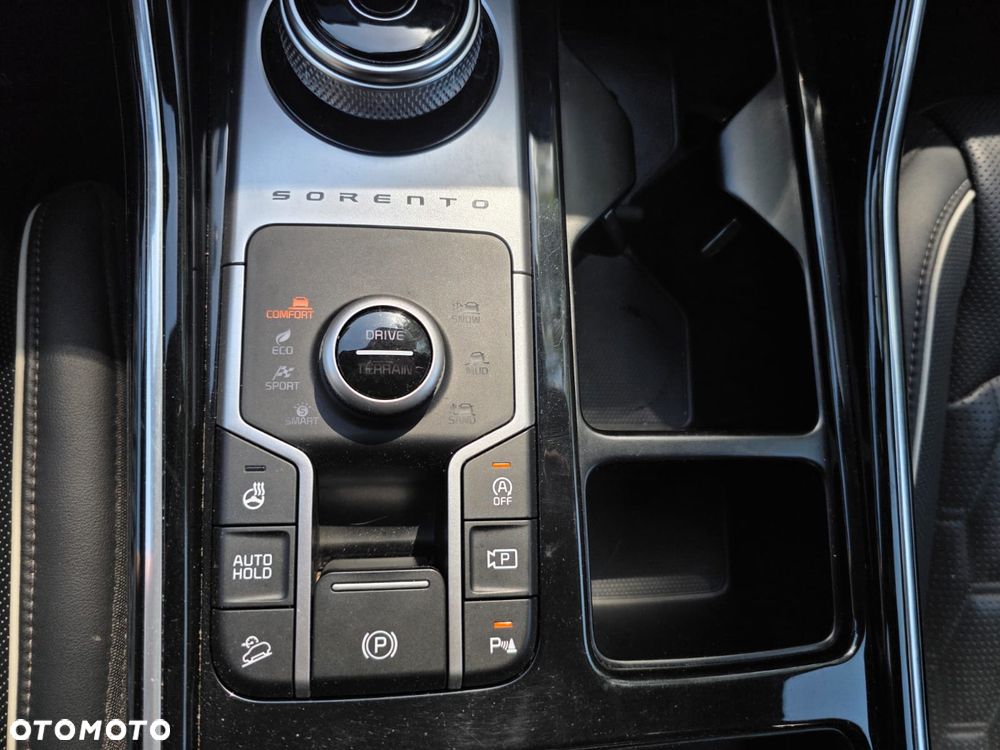 Kia Sorento 2.2 CRDi Prestige Line 4WD DCT 7os - 20