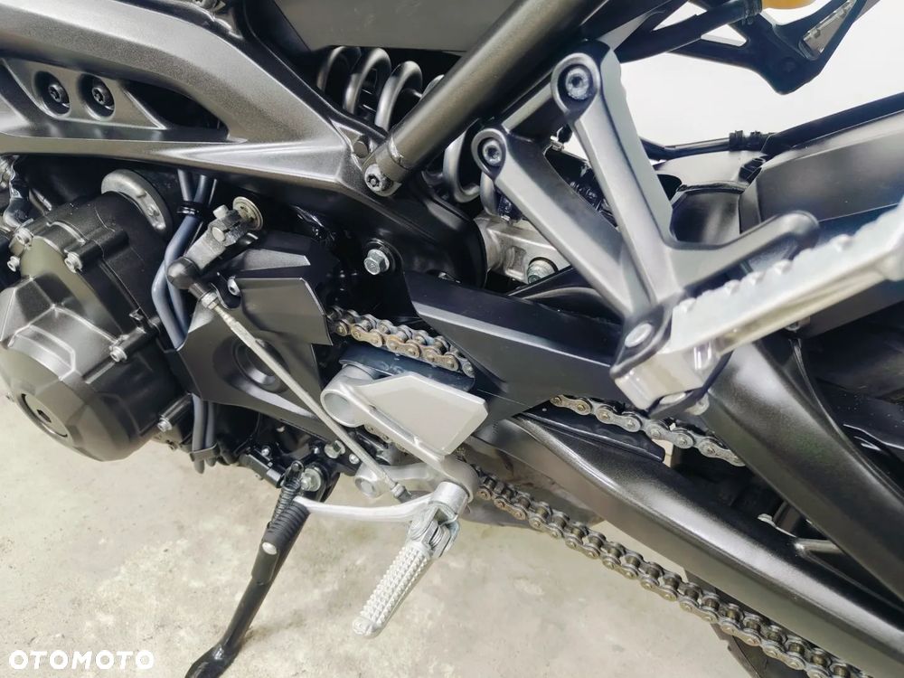 Yamaha XSR - 23