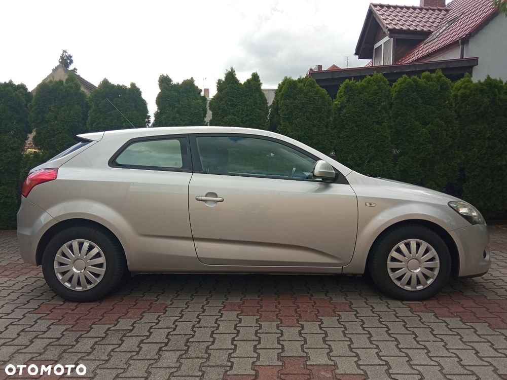 Kia ProCeed 1.6 Crdi Comfort - 2
