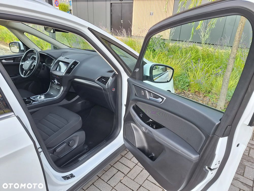 Ford Galaxy 2.0 EcoBlue 4WD Titanium - 26