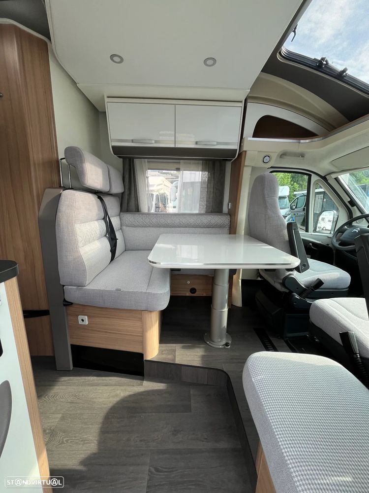 Adria Matrix Axess 600 DC - 12