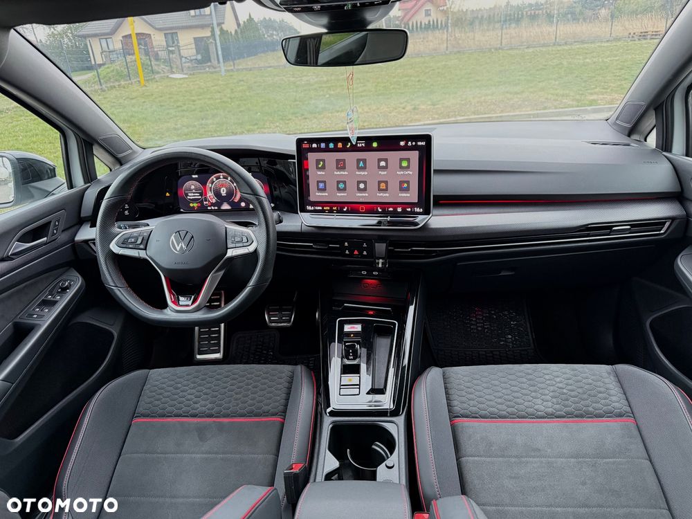 Volkswagen Golf - 15