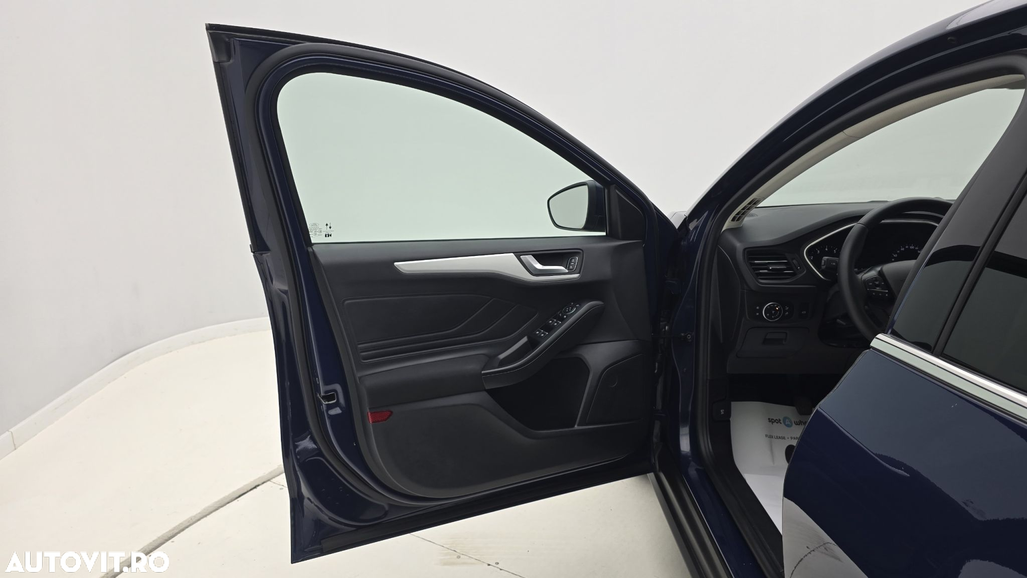Ford Focus 1.0 EcoBoost Trend - 10