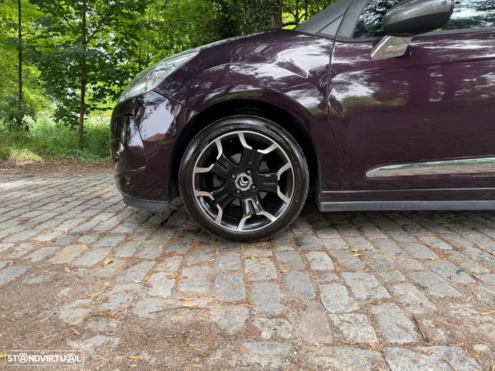 Citroën DS3 1.2 VTi Chic ETG - 10