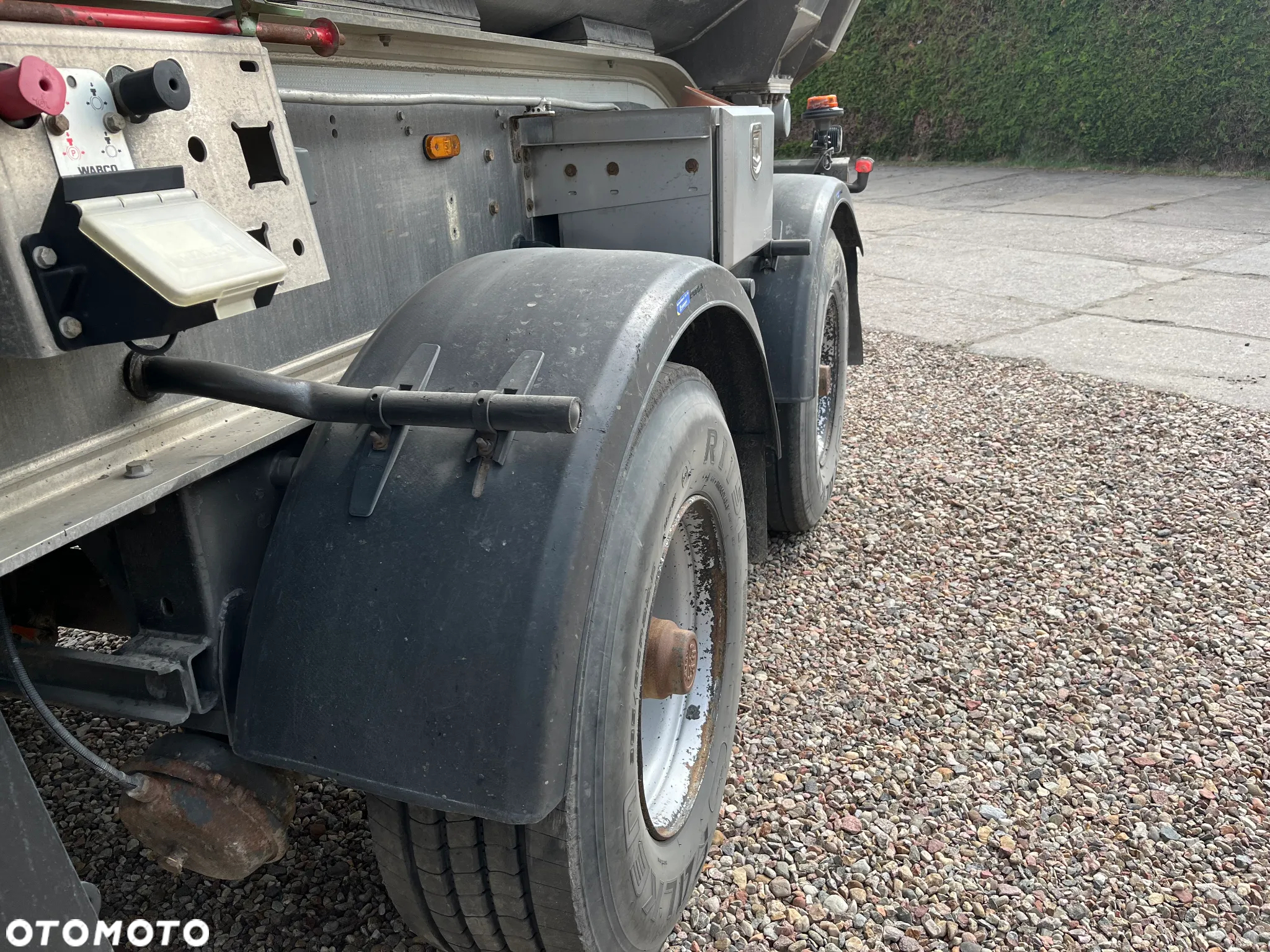 Schwarzmuller SM K Serie rynna 4500kg wkładka stalowa Hardox naczepa wywrotka - 15