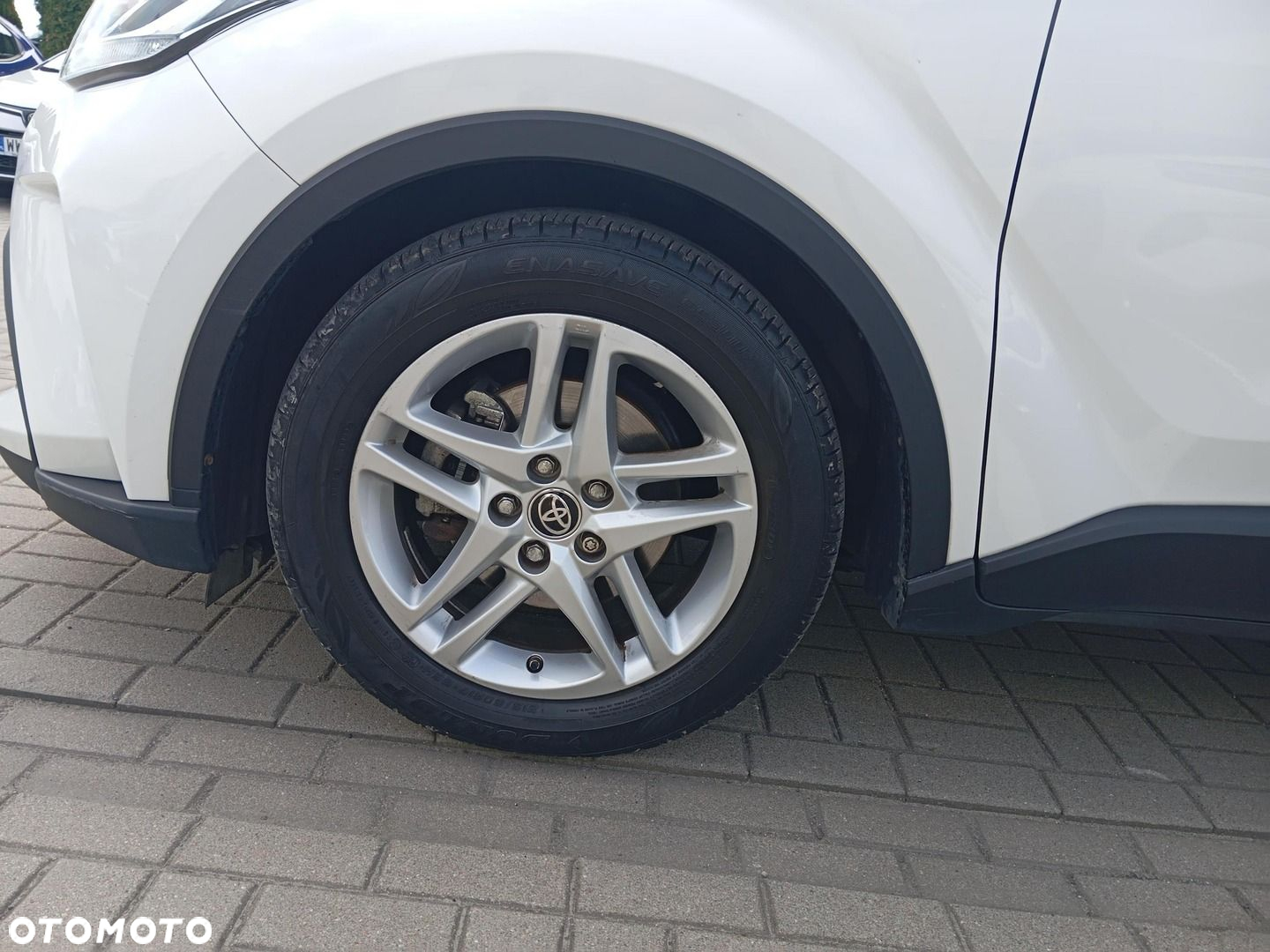 Toyota C-HR 1.8 Hybrid GPF Comfort - 12