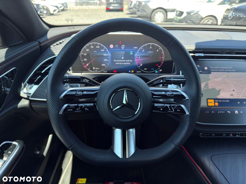 Mercedes-Benz Klasa E 220 d mHEV 4-Matic AMG 9G-Tronic - 17