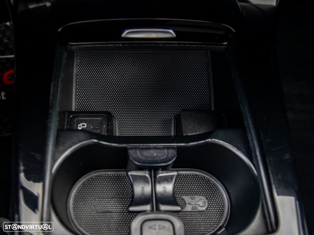 Mercedes-Benz A 180 d Progressive Aut. - 25