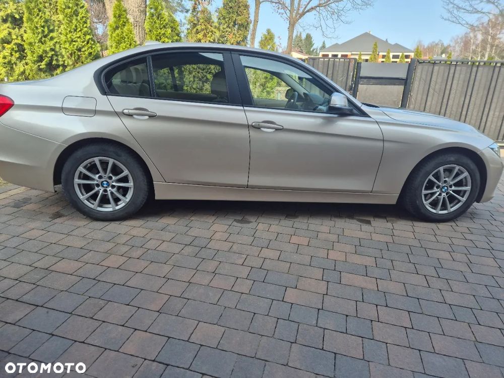 BMW Seria 3 - 4