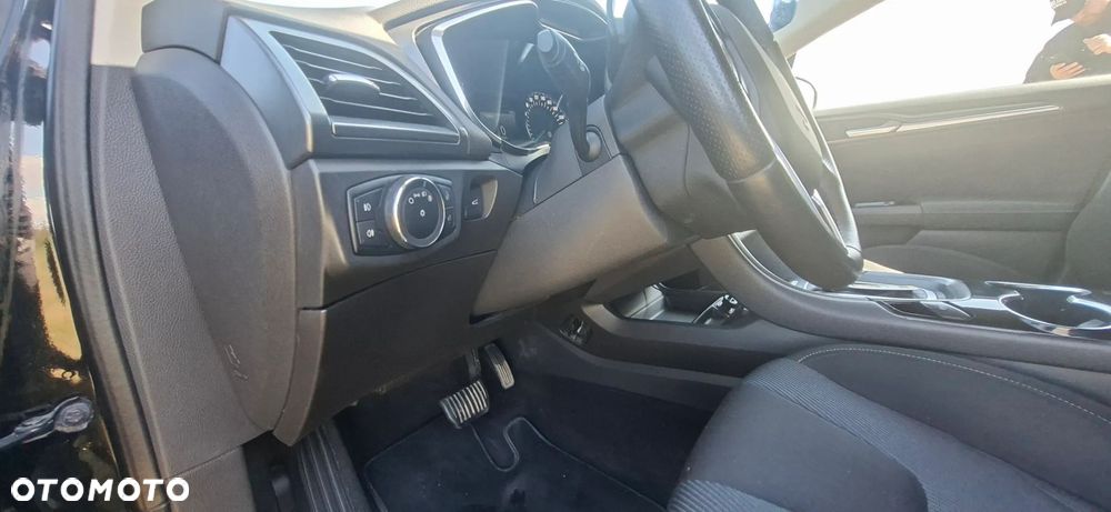 Ford Mondeo 2.0 TDCi STart-Stopp PowerShift-Aut Titanium - 37