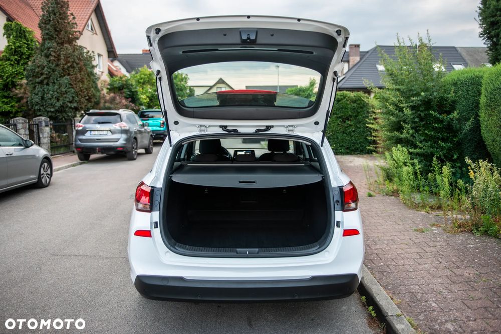 Hyundai i30 1.6 CRDI DCT Style - 14
