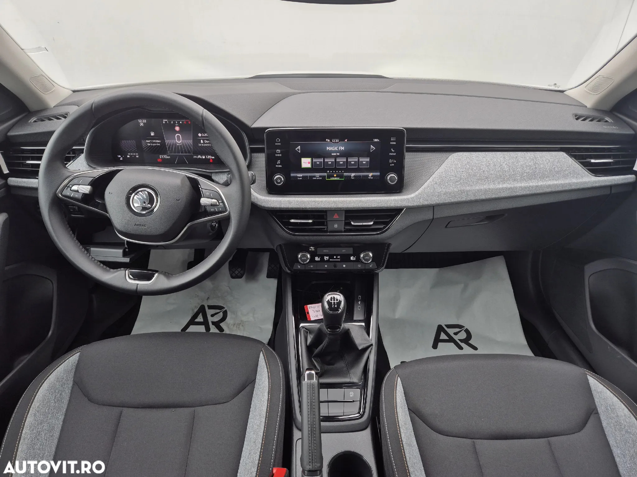 Skoda Kamiq 1.0 TSI Selection - 12