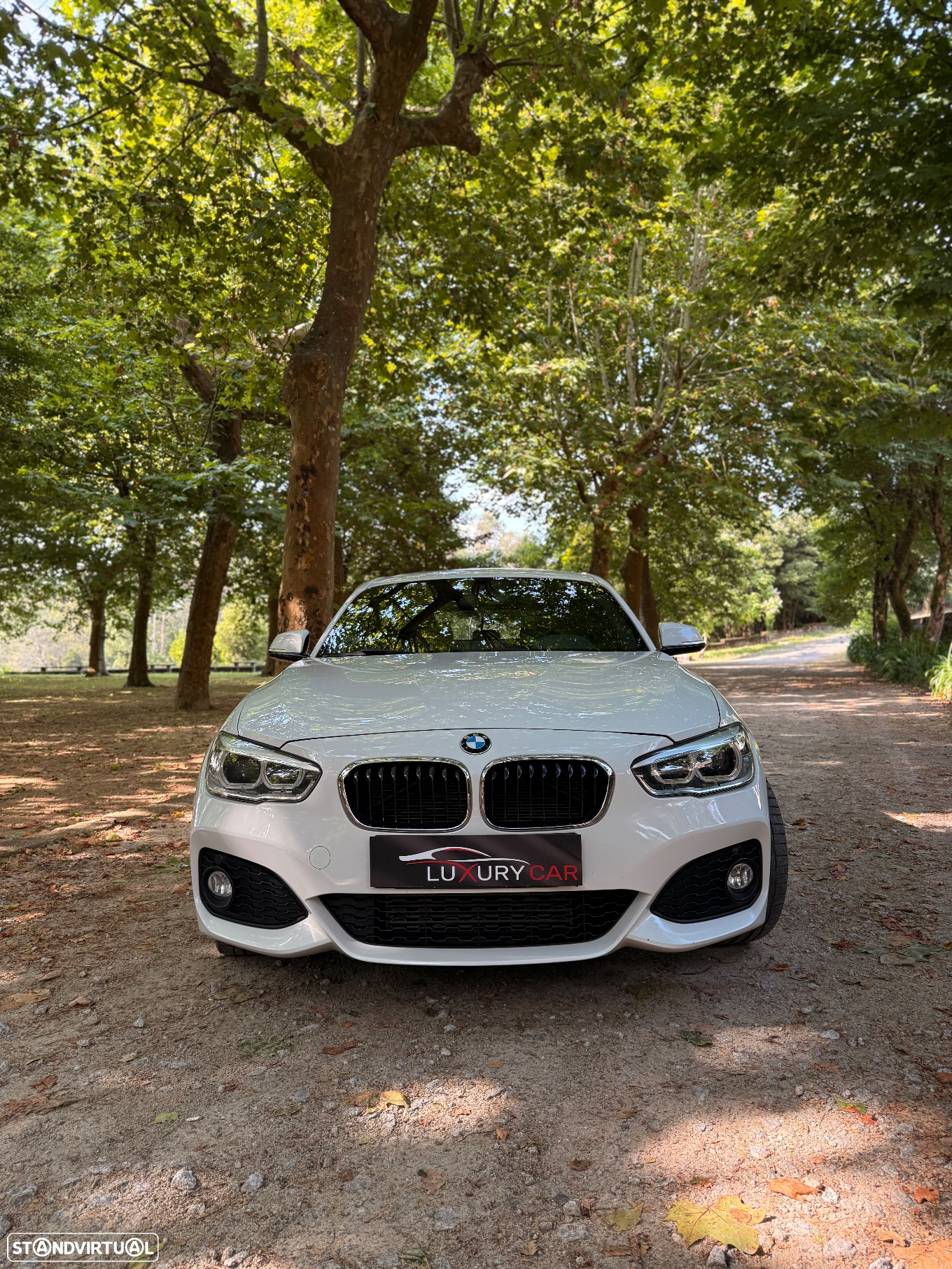 BMW 118 i Pack M - 24