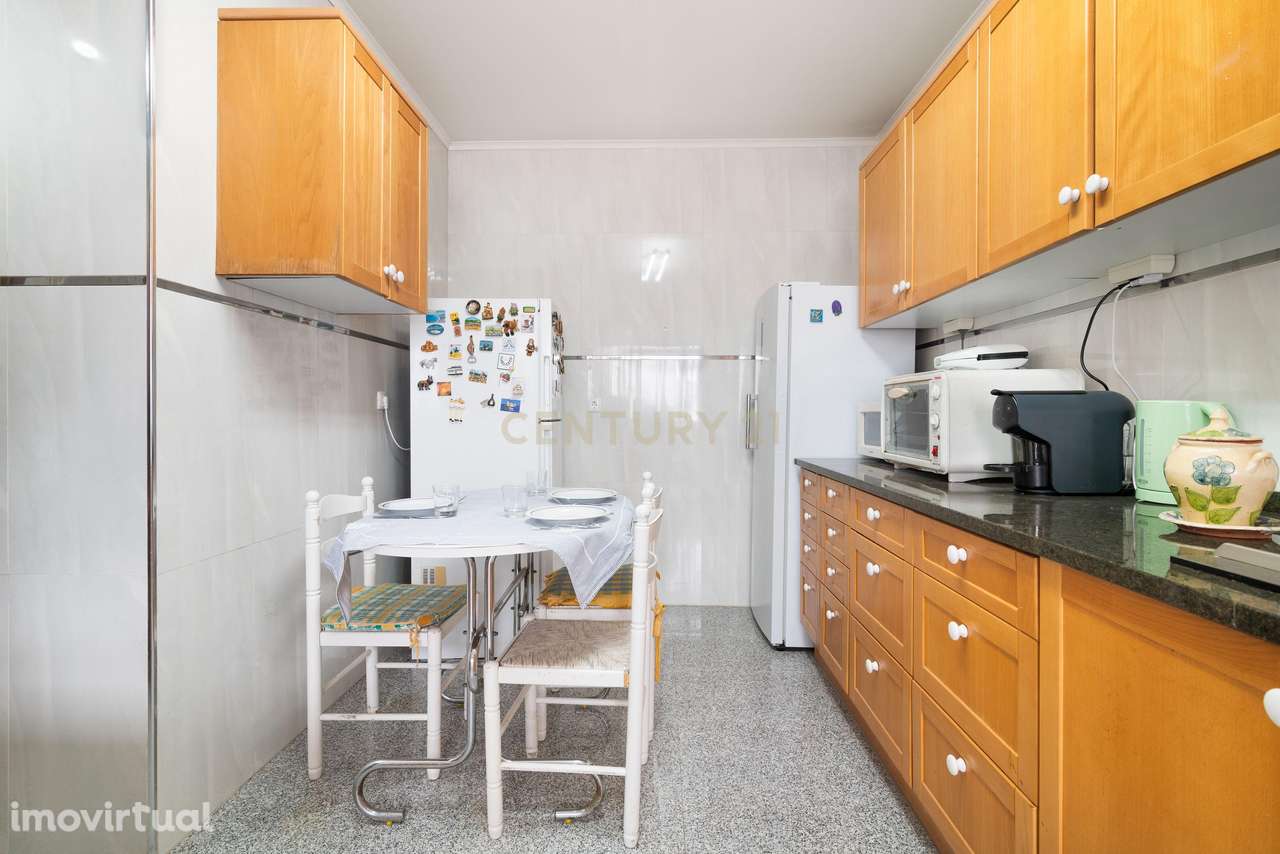 Apartamento T3 espaçoso com garagem box | Cova da Piedade, Almada - Grande imagem: 5/37