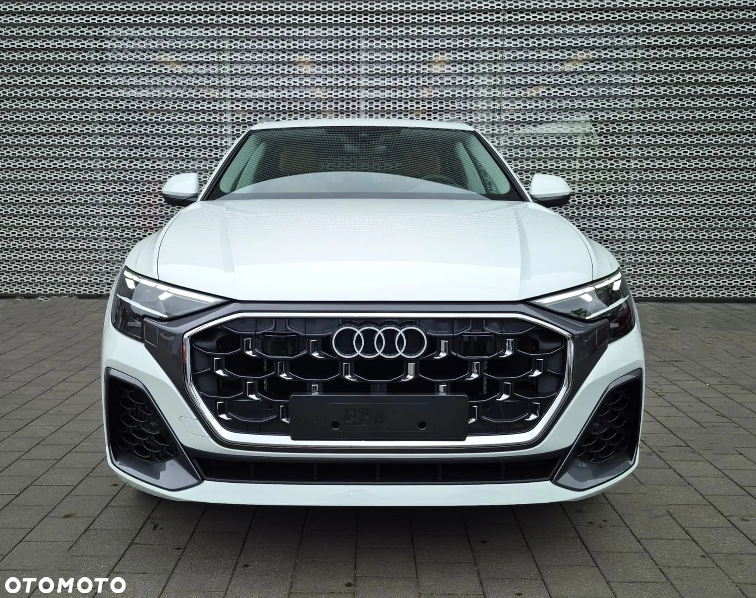 Audi Q8 55 TFSI e PHEV Quattro Tiptronic - 2