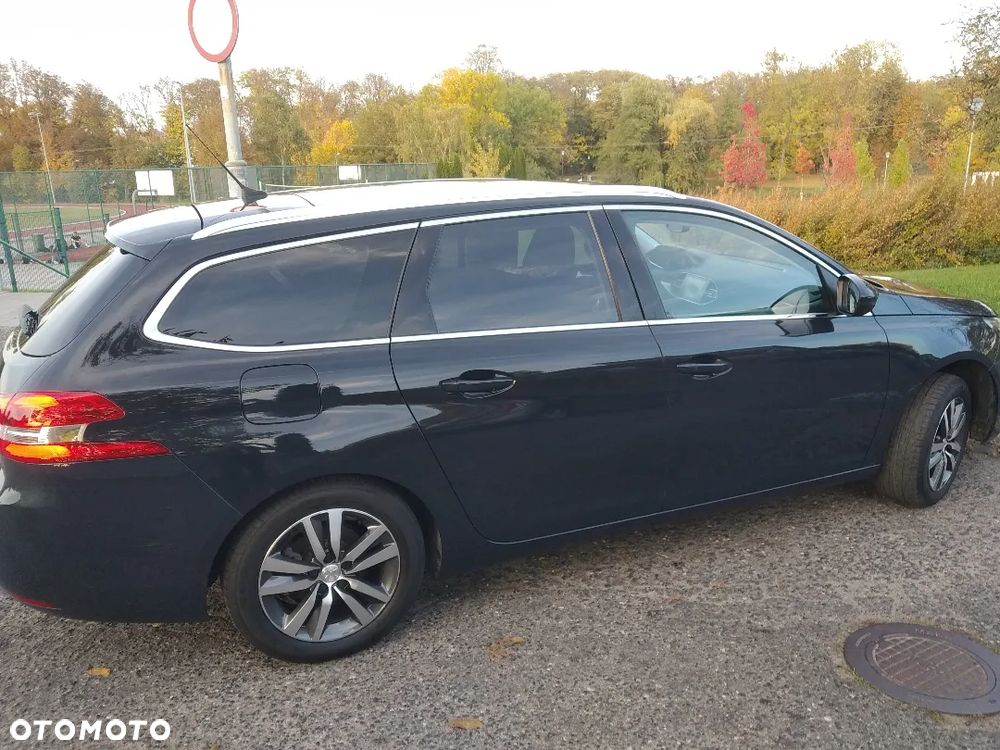Peugeot 308 1.5 BlueHDi Allure S&S - 6