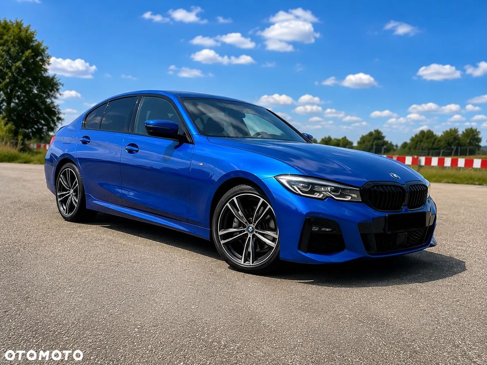 BMW Seria 3 320d mHEV - 11