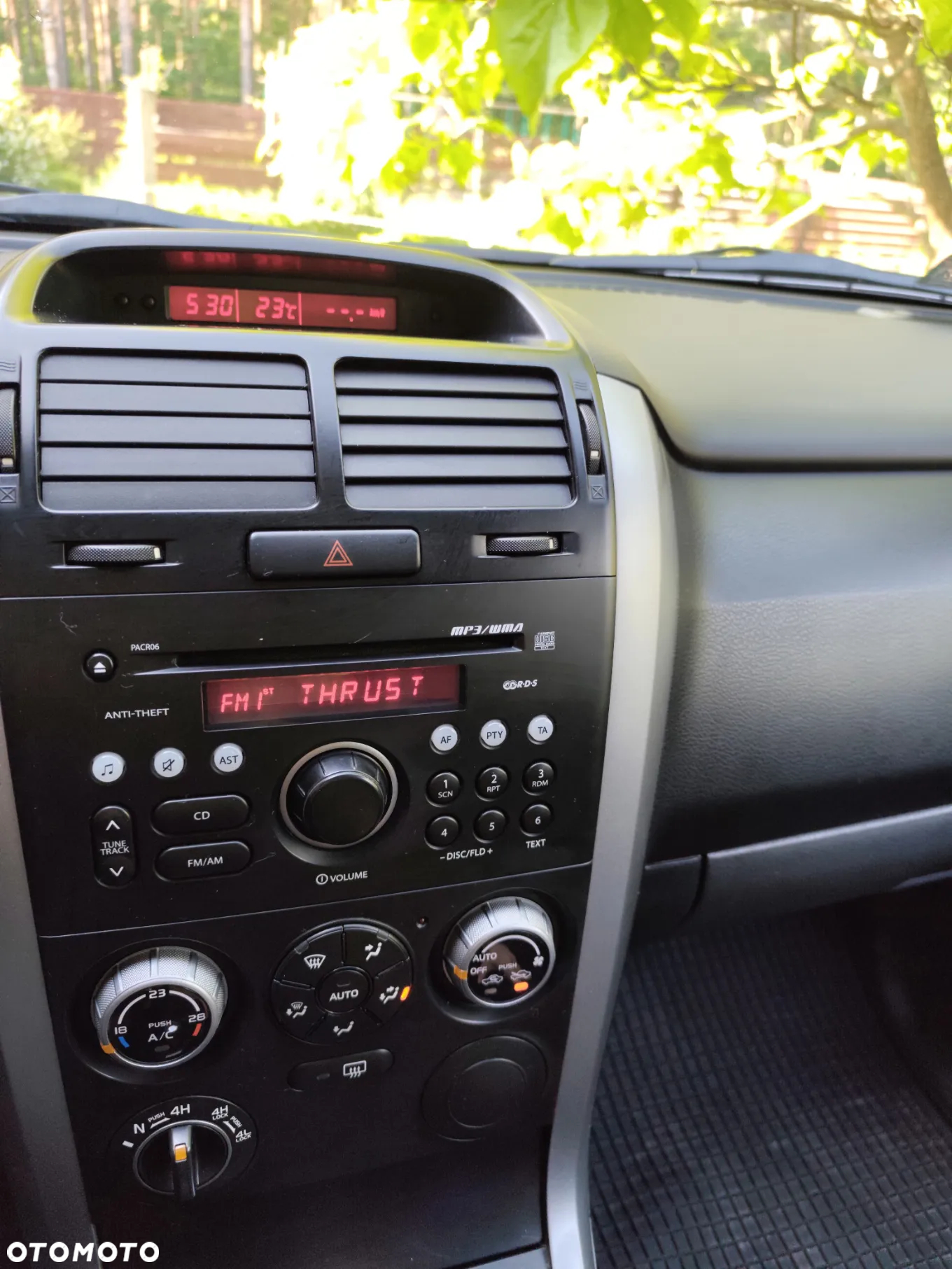 Suzuki Grand Vitara - 14