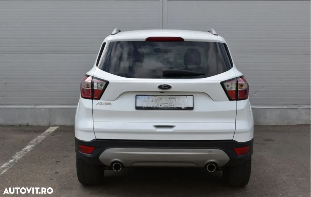 Ford Kuga 1.5 TDCi 2WD Powershift Trend - 17