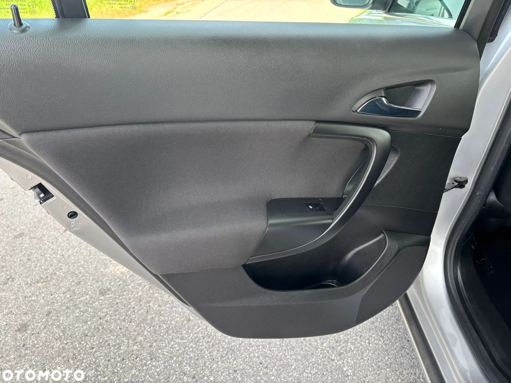 Opel Insignia 2.0 CDTI Design Edition - 20