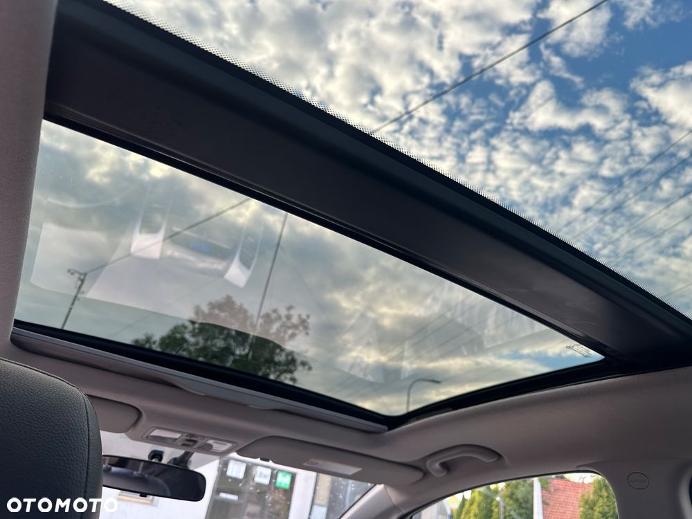 Hyundai ix20 1.6 Premium blue - 16