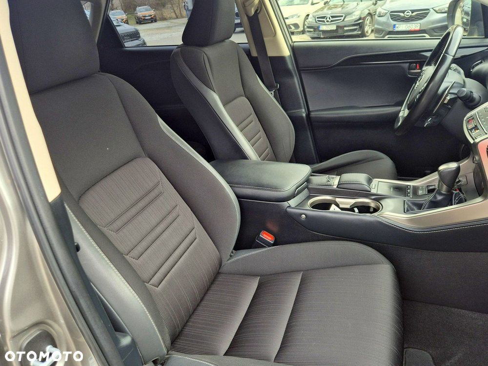 Lexus NX - 33