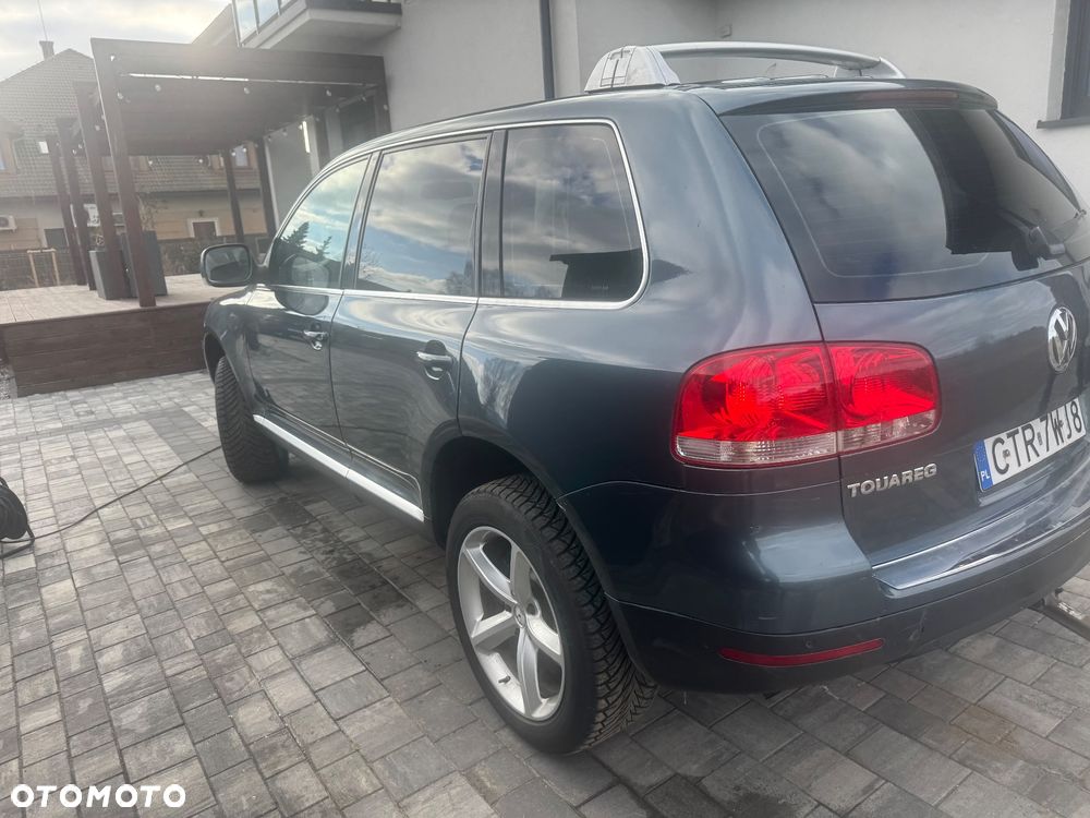 Volkswagen Touareg - 8