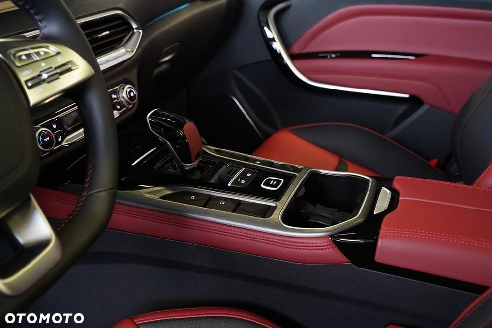 Bestune T77 1.5T Business DCT - 21