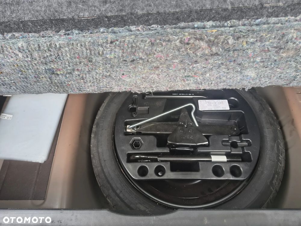 Renault Captur 1.5 dCi Energy Intens - 8