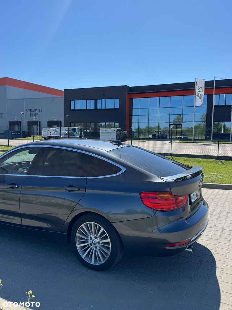 BMW 3GT 320d Luxury Line - 14