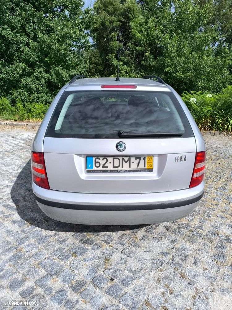 Skoda Fabia 1.2 Active - 3