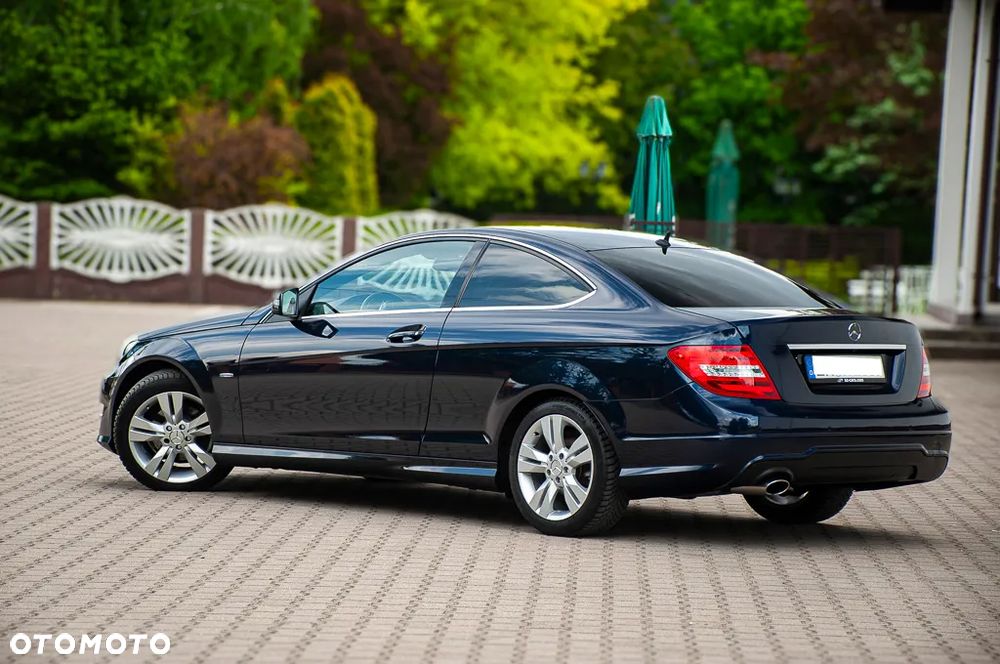 Mercedes-Benz Klasa C 180 BlueEFFICIENCY - 14